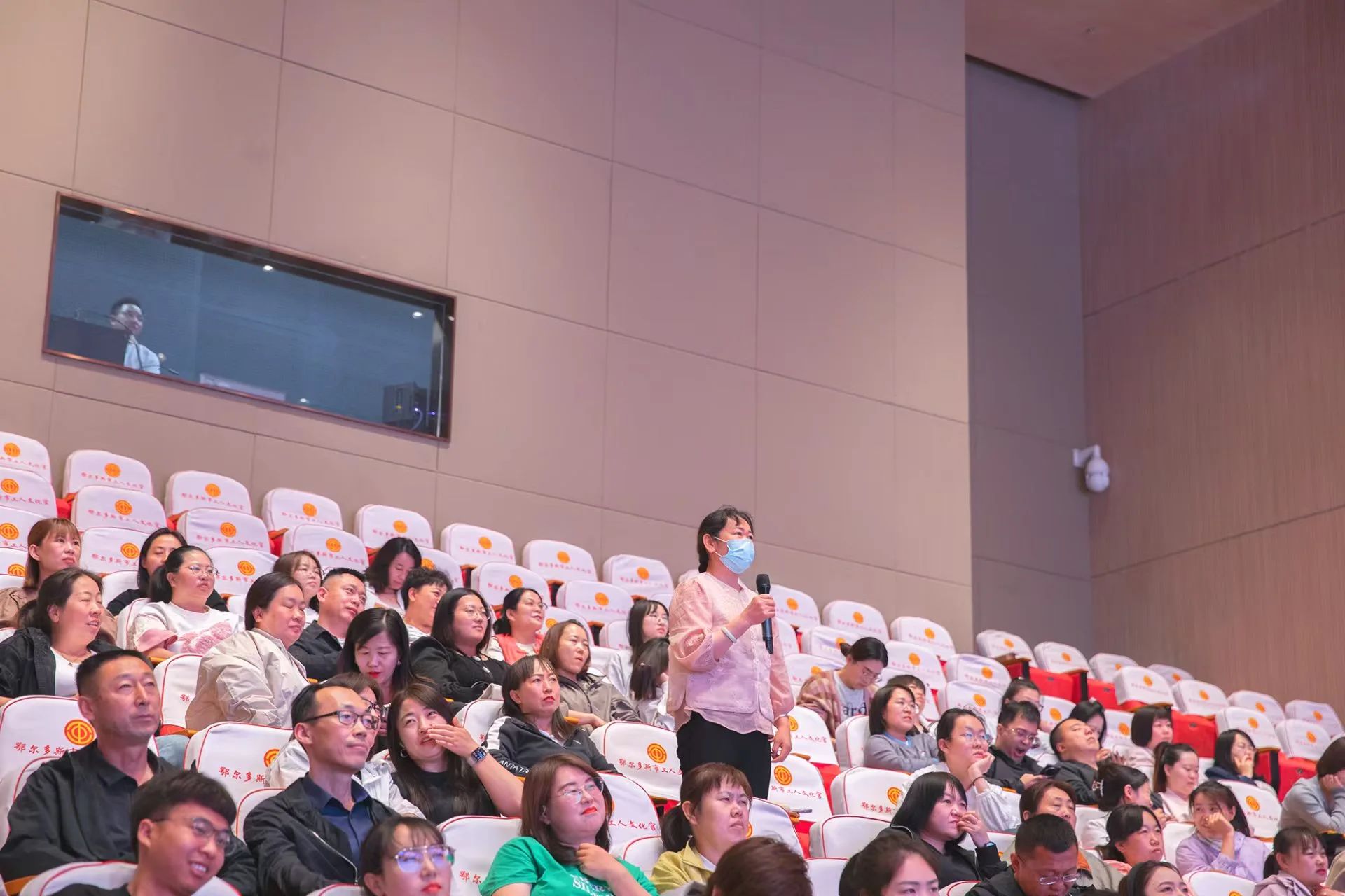 鄂尔多斯市总工会举办“劳动托起中国梦·法治烛照职工心”2025年全市职工法律知识竞赛1